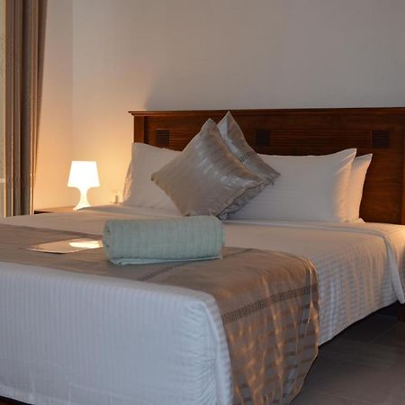 Beach Mount Apartment Dehiwala-Mount Lavinia Luaran gambar